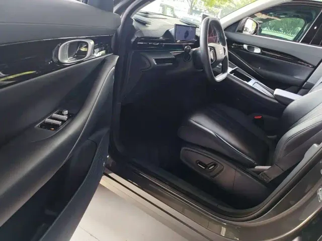 Geely Galaxy E5 — Фото автомобиля 15