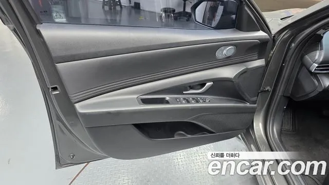 Hyundai Avante CN7 — Фото автомобиля 13