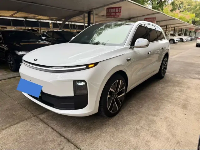 Фотография автомобиля — Li Auto L6