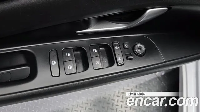 Hyundai AVANTE — Фото автомобиля 27
