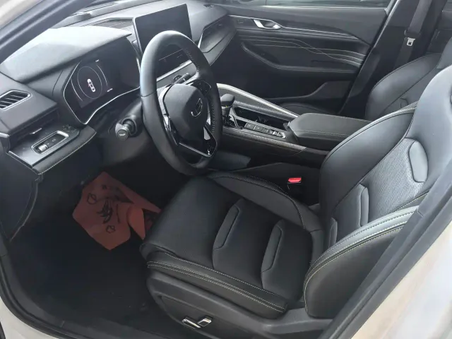 Geely Xingrui — Фото автомобиля 4