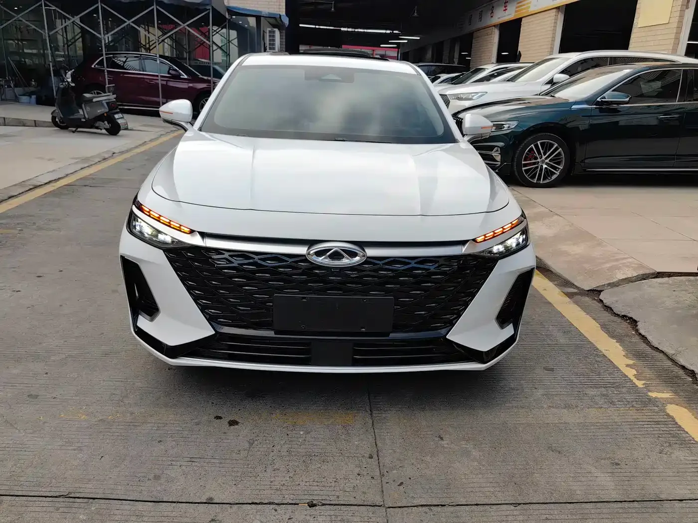 Chery Arrizo 8 2025 Model 1.6T DCT Wise — Фото автомобиля 2