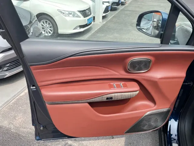 GAC Hyptec HL — Фото автомобиля 7