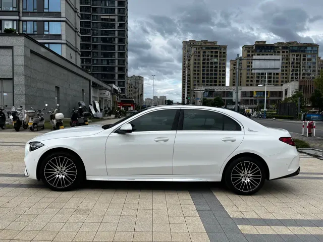 Mercedes-Benz C-Class — Фото автомобиля 18