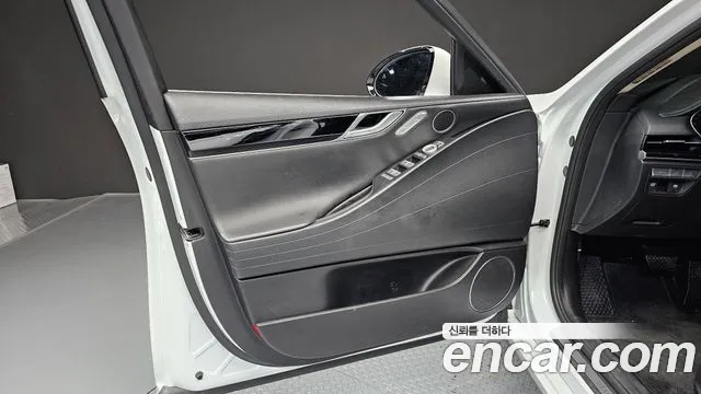 Genesis G80 RG3 — Фото автомобиля 13