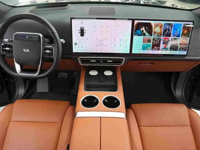 Li Auto L7 — Фото автомобиля 11