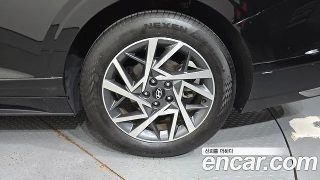 Hyundai Grandeur GN7 — Фото автомобиля 6
