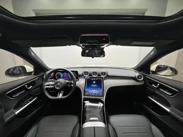 Mercedes-Benz C-Class — Фото автомобиля 7