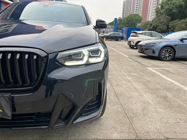 BMW X4 — Фото автомобиля 17