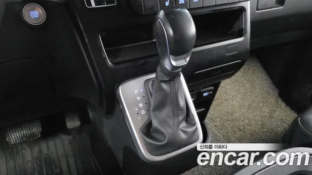 Hyundai Staria Staria Карго 5 мест — Фото автомобиля 9