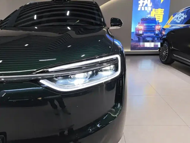 Aito M7 — Фото автомобиля 23