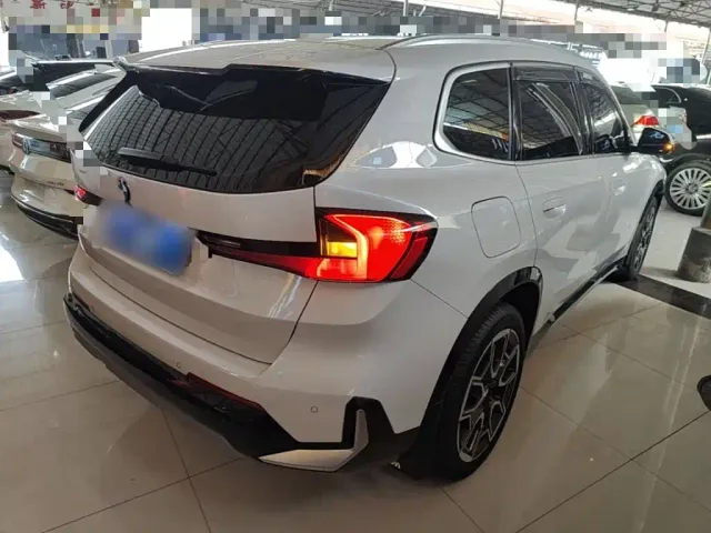 BMW X1 — Фото автомобиля 6