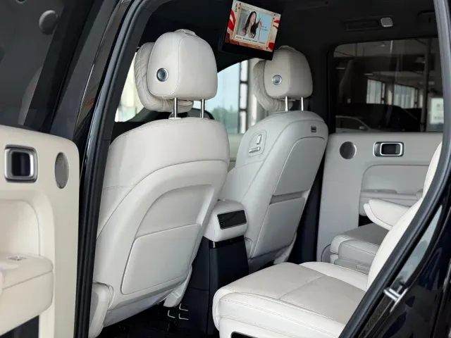 Li Auto Li Xiang L9 2024 Model Ultra — Фото автомобиля 5