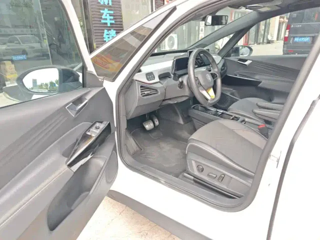 Volkswagen ID.3 — Фото автомобиля 15
