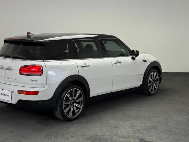 MINI Clubman — Фото автомобиля 17