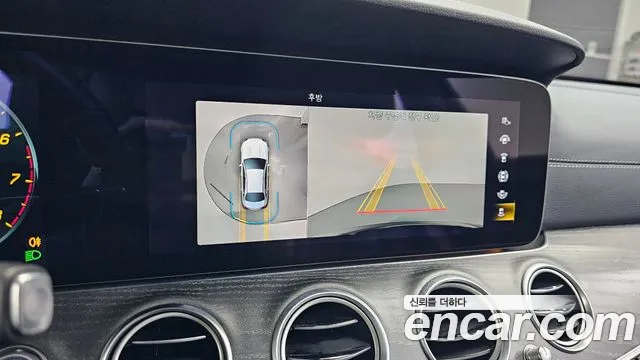 Mercedes-Benz E-Class E-класс W213 E350 4MATIC Avantgarde — Фото автомобиля 13