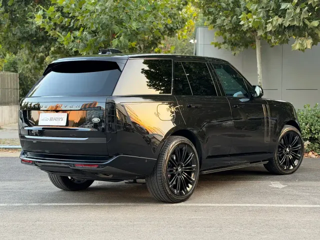 Land Rover Range Rover — Фото автомобиля 3