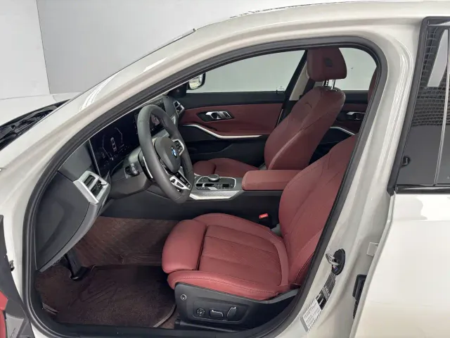 BMW 3 Series — Фото автомобиля 13