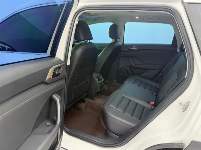 Volkswagen Tharu — Фото автомобиля 16