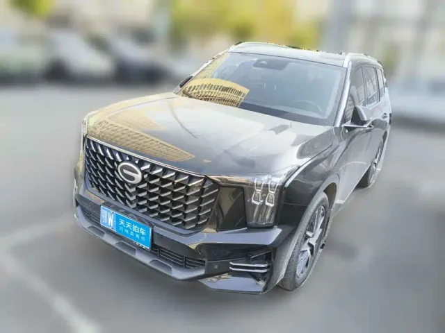 Фотография автомобиля — GAC Trumpchi GS8