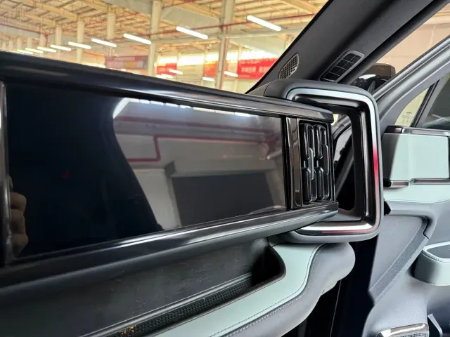 BYD FangChengBao Leopard 5 — Фото автомобиля 16