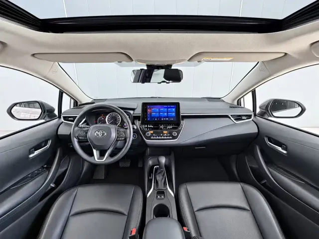 Toyota Corolla — Фото автомобиля 9