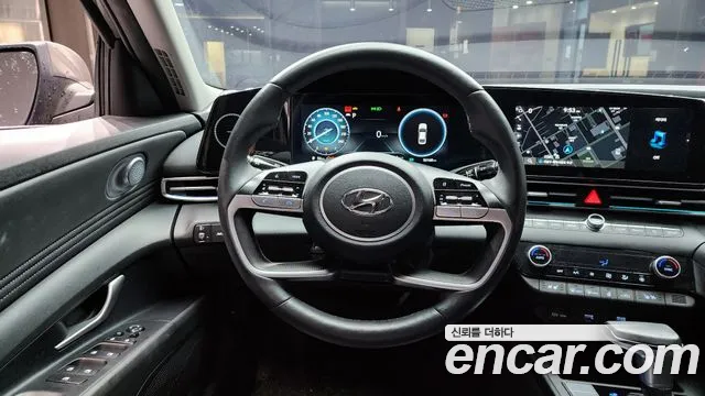 Hyundai AVANTE Avante (CN7) — Фото автомобиля 13