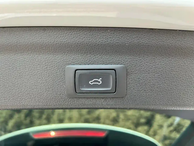 Audi Q3 — Фото автомобиля 8
