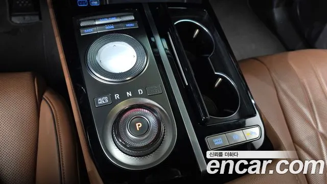 Genesis G80 Бензин 3.5 турбо AWD — Фото автомобиля 8