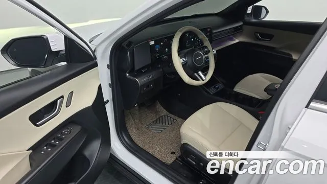 Hyundai Kona SX2 — Фото автомобиля 10