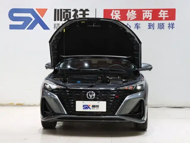 Changan Eado — Фото автомобиля 19