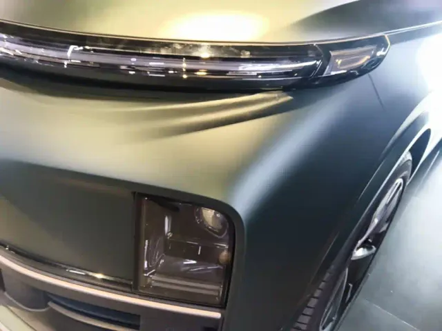 Li Auto L9 — Фото автомобиля 23