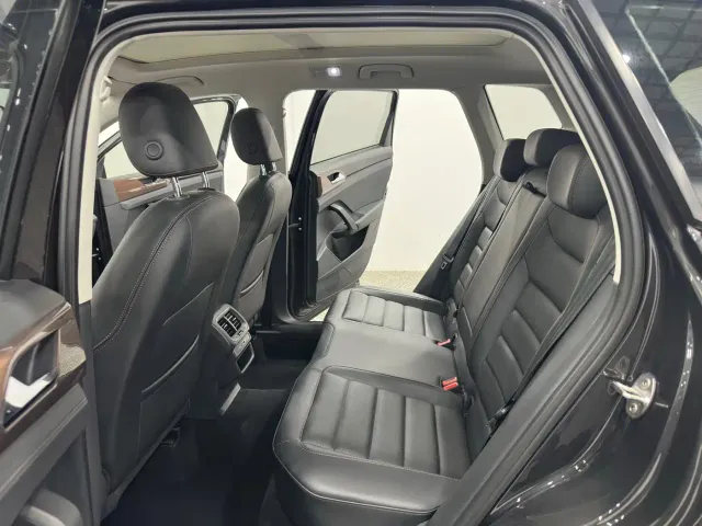 Volkswagen Tharu — Фото автомобиля 6