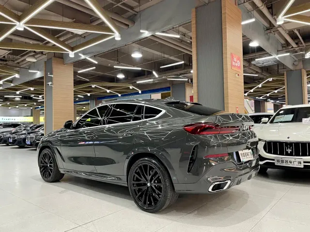 BMW X6 — Фото автомобиля 5