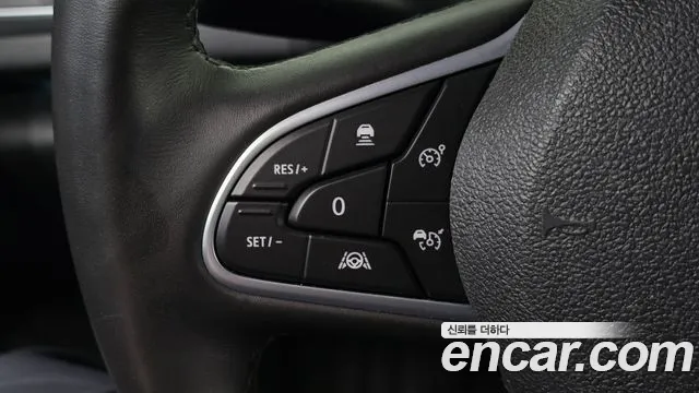Renault Korea SM6 New — Фото автомобиля 22