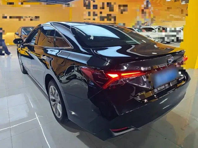 Toyota Avalon — Фото автомобиля 22