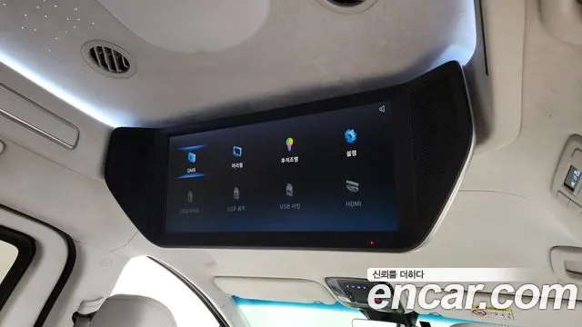Hyundai Staria Staria 4WD Lounge 9 мест — Фото автомобиля 18