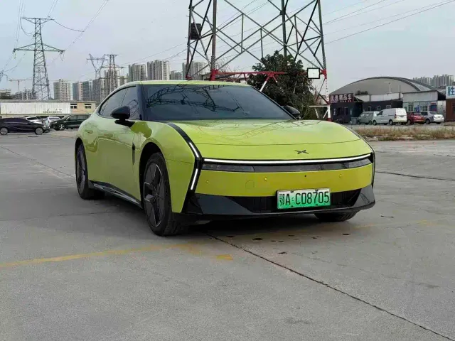 Xpeng P7 — Фото автомобиля 3