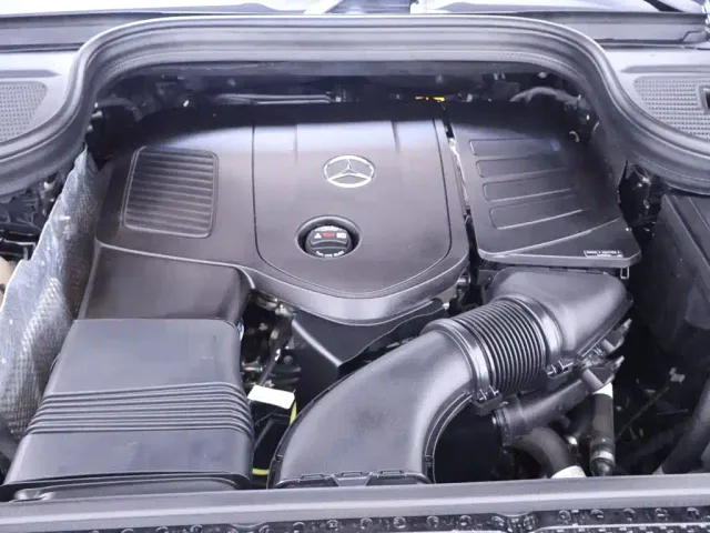 Mercedes-Benz GLE-Class — Фото автомобиля 24