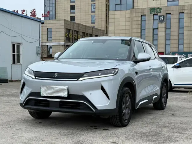 Фотография автомобиля — BYD Yuan UP