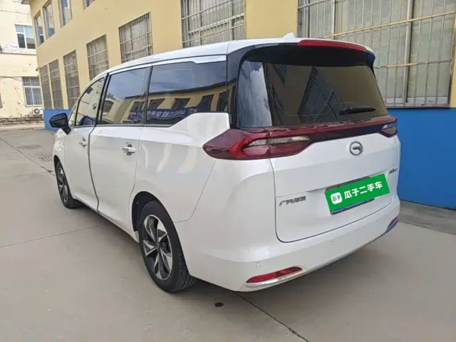 GAC Trumpchi M6 — Фото автомобиля 4