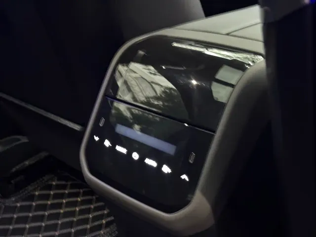 Maxus Dajia 7 — Фото автомобиля 21