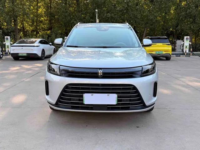 Aito M7 — Фото автомобиля 2