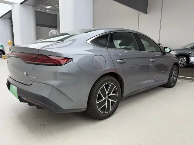 BYD Qin L — Фото автомобиля 2