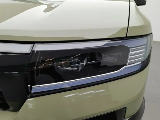 BYD FangChengBao Leopard 8 — Фото автомобиля 7