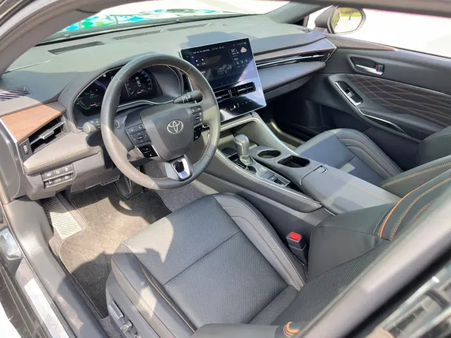Toyota Avalon — Фото автомобиля 9