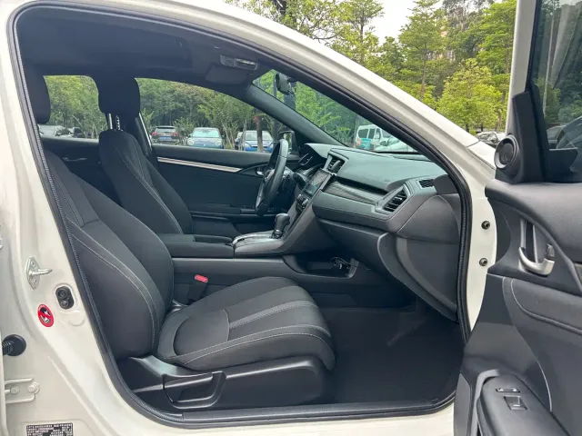 Honda Civic — Фото автомобиля 20