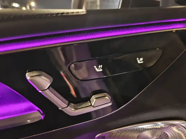 Mercedes-Benz C-Class — Фото автомобиля 3