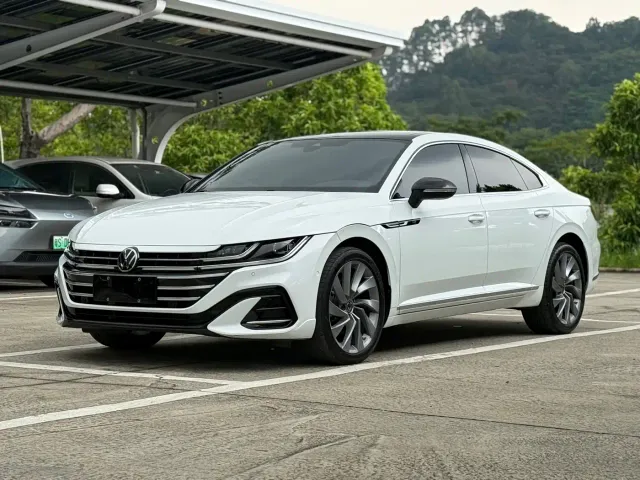 Фотография автомобиля — Volkswagen CC