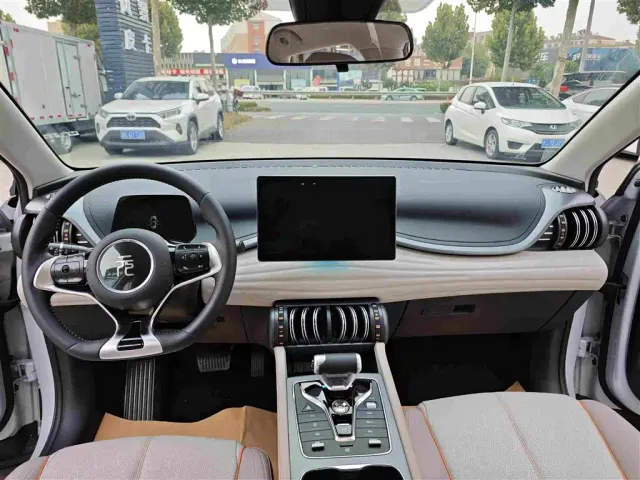 BYD Yuan PLUS — Фото автомобиля 12